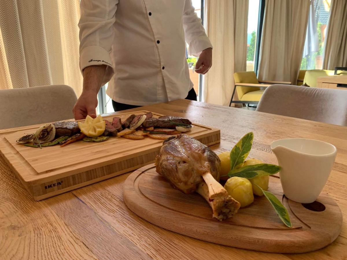 Alpina Luxury Chalets Banja Buitenkant foto